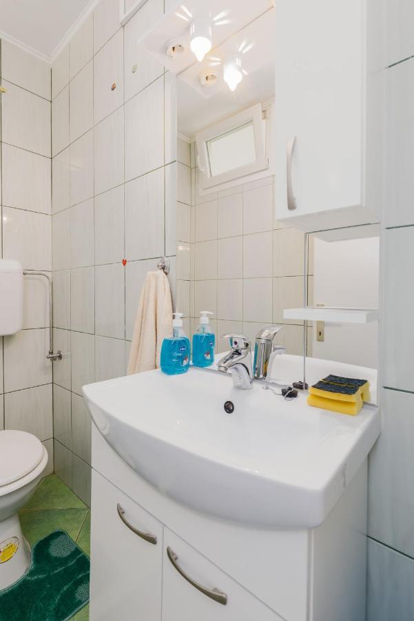 Apartment Zalac スルニュ エクステリア 写真