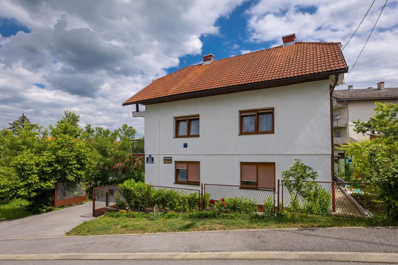 Apartment Zalac スルニュ エクステリア 写真