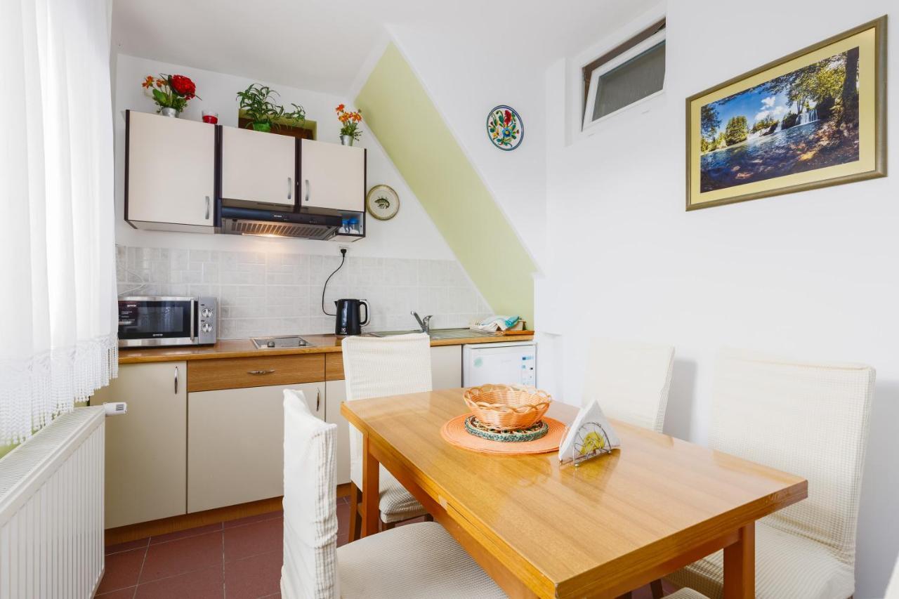 Apartment Zalac スルニュ エクステリア 写真